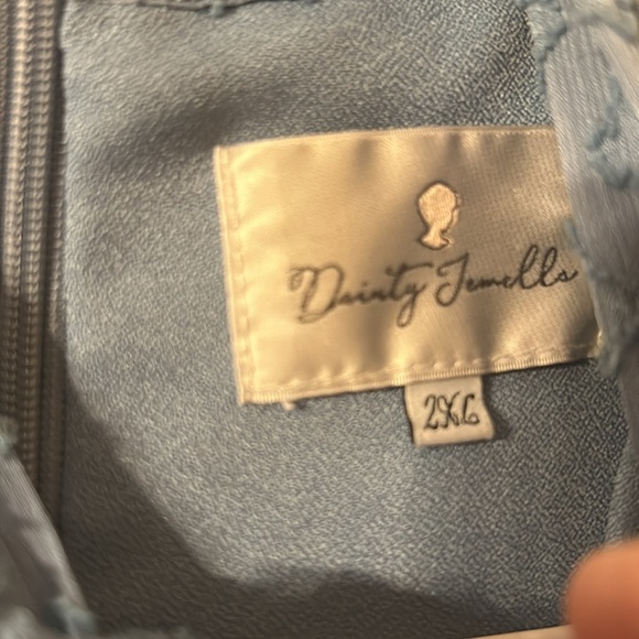 Dainty jewells girls dress - Picture 2 of 11